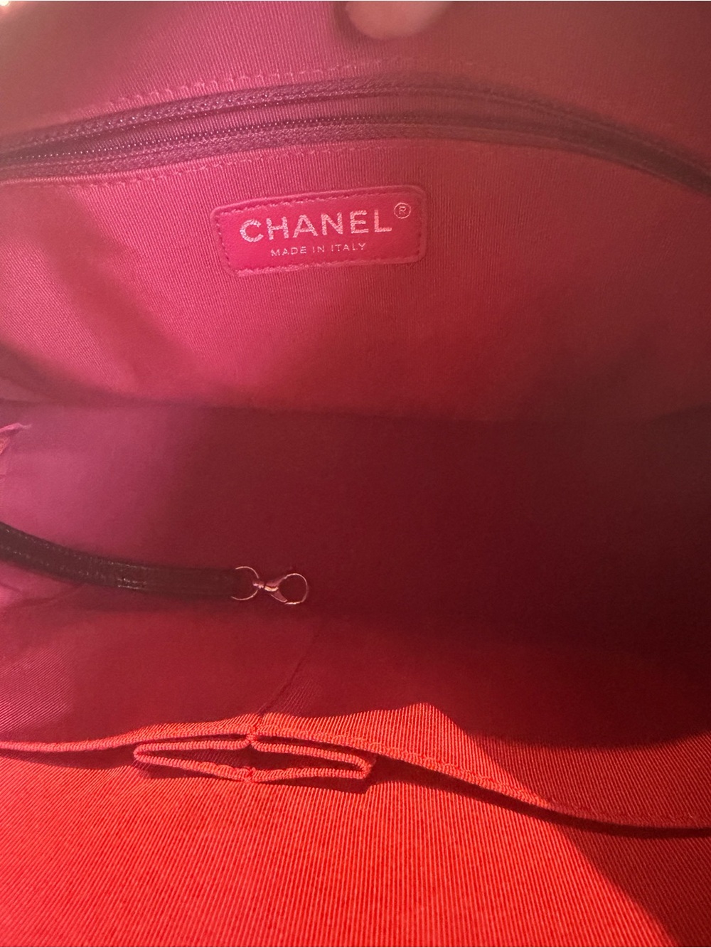 Chanel Gabrielle Hobo Quilted Aged Calfskin Medium - Picture 8 of 14